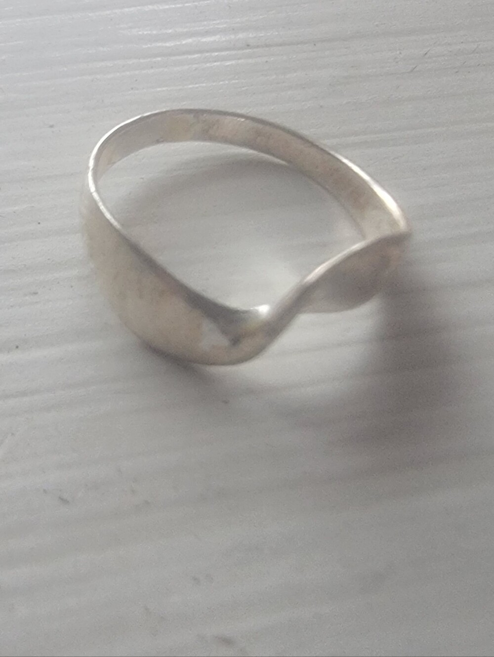 Sterling Silver Wave Band Ring - Elegant Minimalist Women's Ring